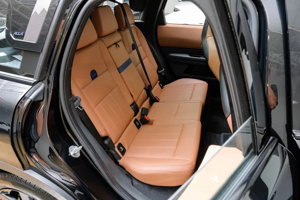 2025 Mini Countryman 3rd Gen - Image 10 of 20