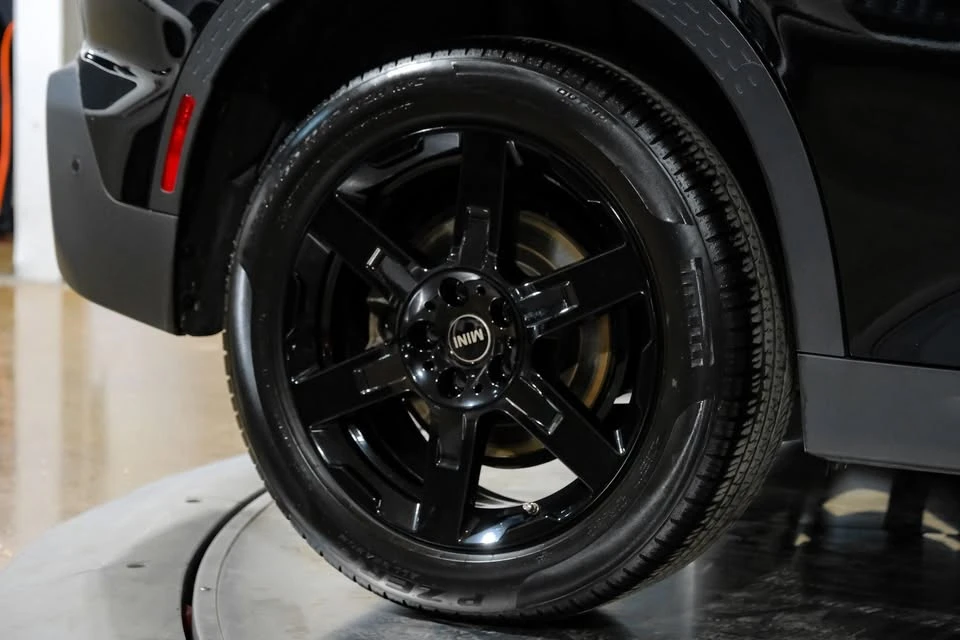 2025 Mini Countryman 3rd Gen - Image 15 of 20
