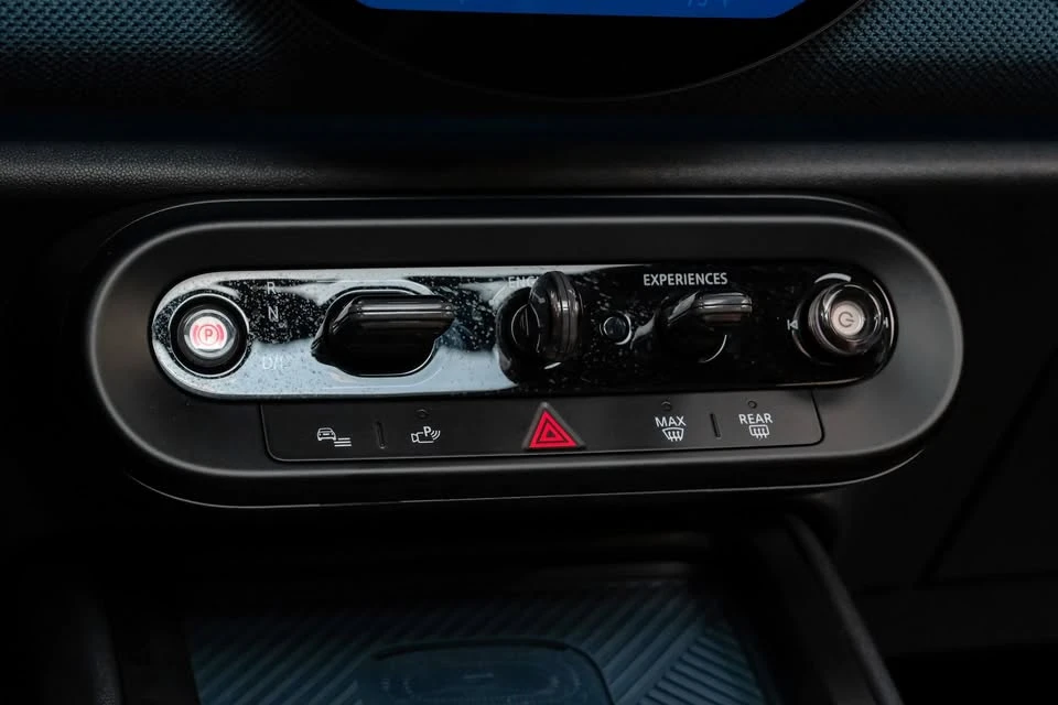 2025 Mini Countryman 3rd Gen - Image 3 of 20
