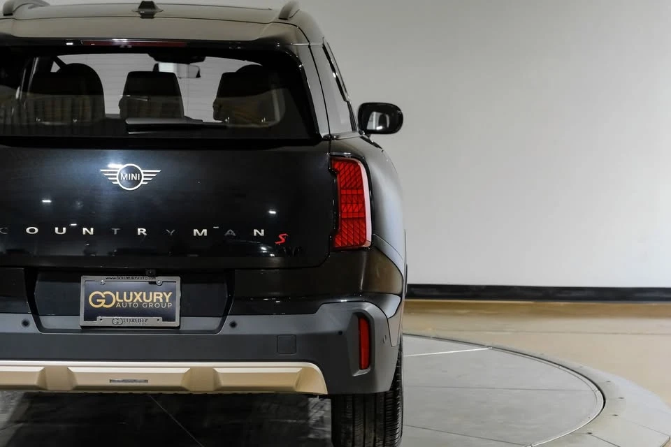 2025 Mini Countryman 3rd Gen - Image 17 of 20