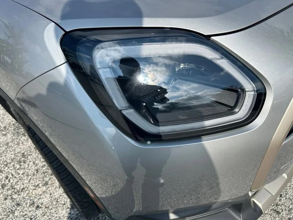 2025 Mini Countryman 3rd Gen - Image 19 of 20
