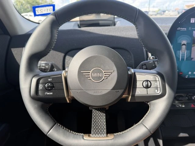 2025 Mini Countryman 3rd Gen - Image 15 of 20