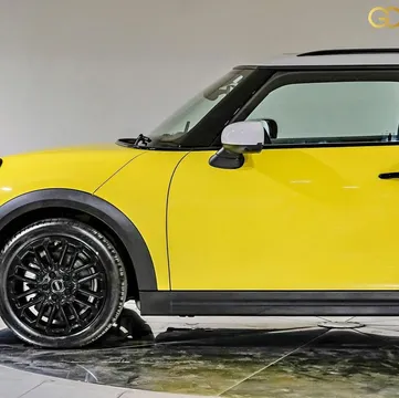 2025 MINI Cooper S Iconic