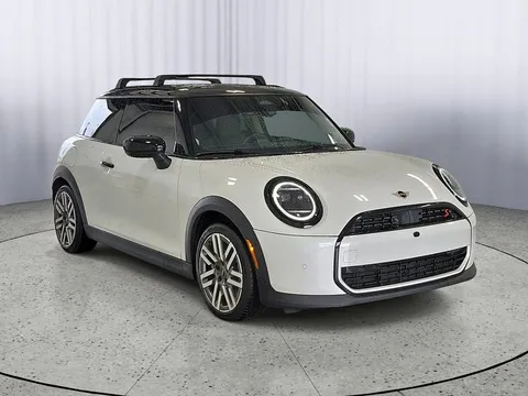 2025 MINI Cooper S Iconic