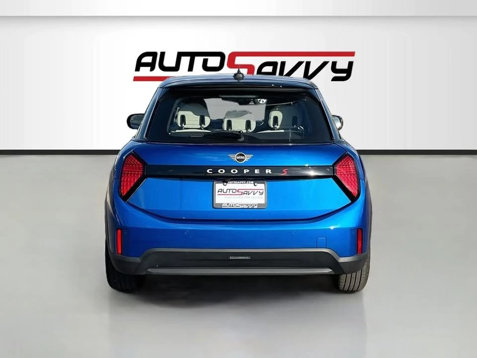 2025 Mini Mini 4th Gen - Image 6 of 20