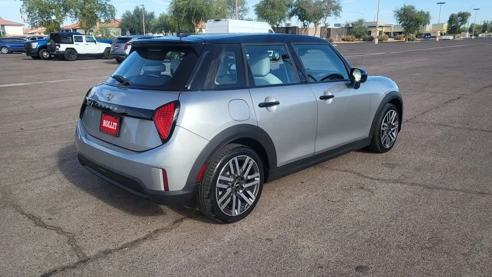 2025 Mini Mini 4th Gen - Image 10 of 20