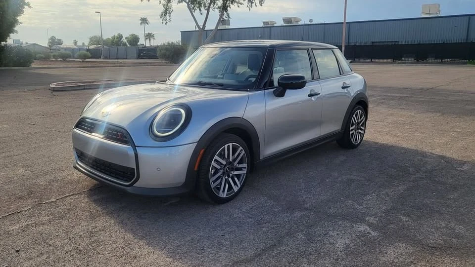 2025 Mini Mini 4th Gen - Image 4 of 20