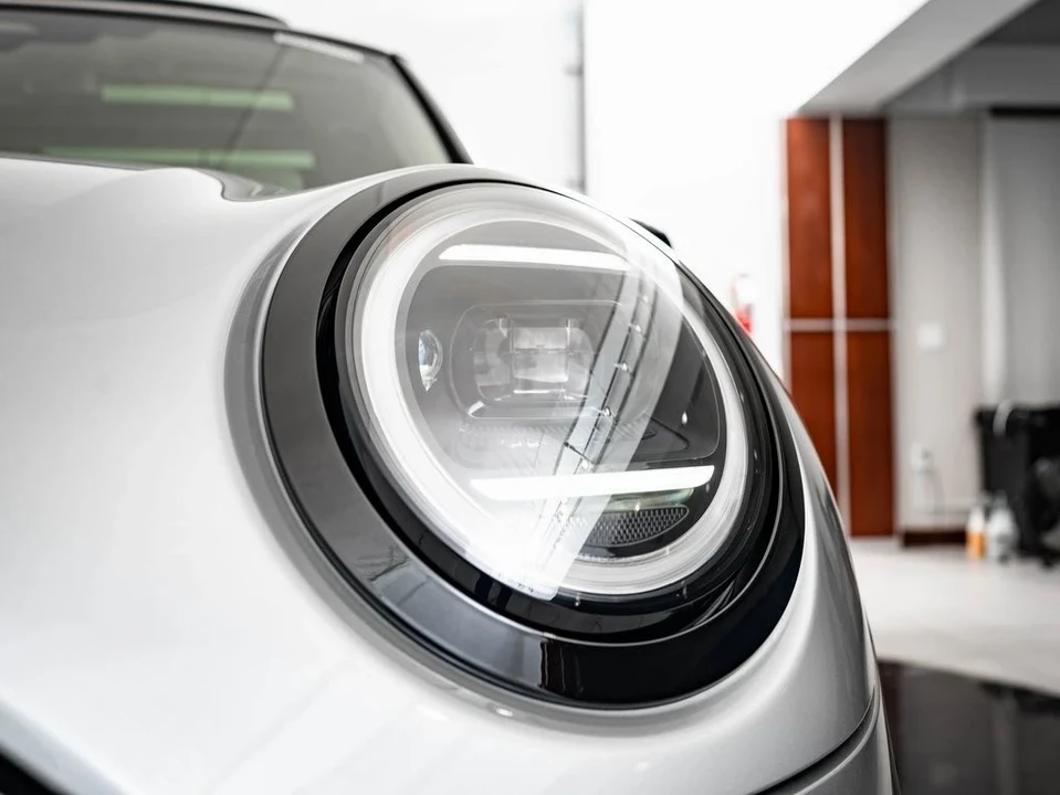 2025 Mini Mini Cooper S 3rd Gen - Image 16 of 21