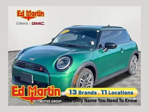 2025 MINI Cooper S Signature Trim 2-door Hatchback