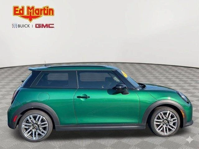 2025 Mini Mini 4th Gen - Image 8 of 20