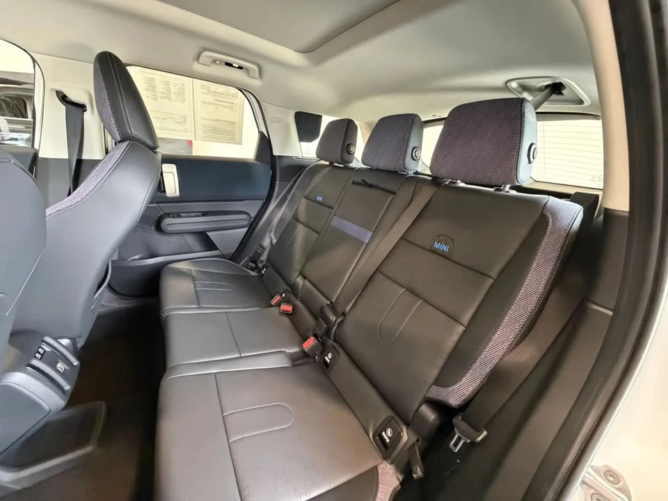 2025 Mini Countryman 3rd Gen - Image 12 of 20