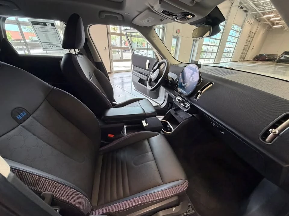 2025 Mini Countryman 3rd Gen - Image 13 of 20