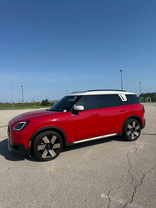 2025 Mini Countryman 3rd Gen - Image 10 of 17
