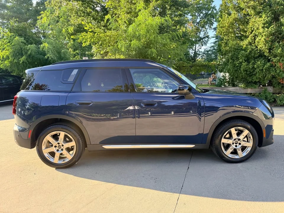 2025 Mini Countryman 3rd Gen - Image 7 of 15