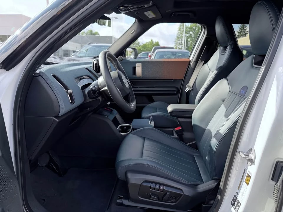 2025 Mini Countryman 3rd Gen - Image 9 of 20