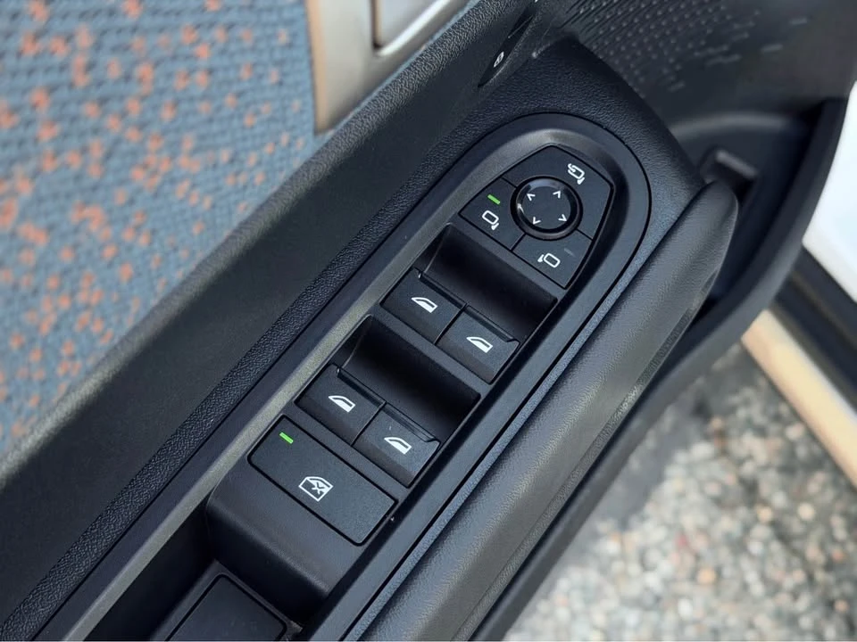 2025 Mini Countryman 3rd Gen - Image 8 of 20