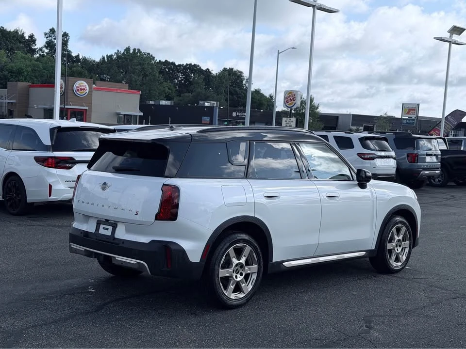 2025 Mini Countryman 3rd Gen - Image 3 of 20