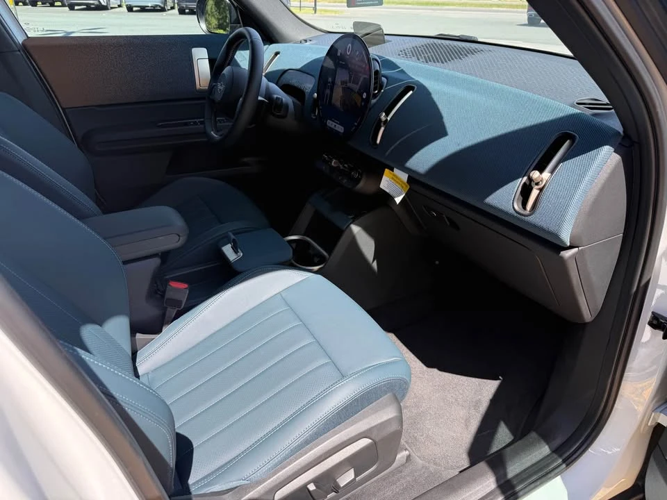 2025 Mini Countryman 3rd Gen - Image 12 of 19
