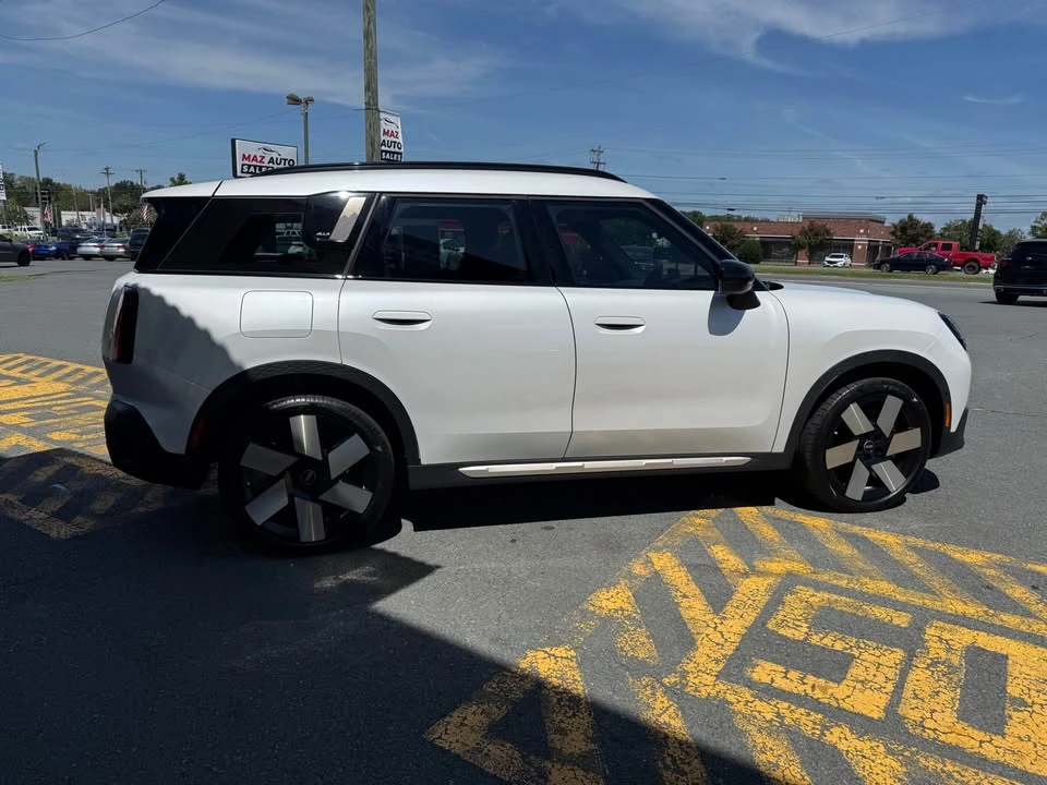 2025 Mini Countryman 3rd Gen - Image 4 of 19