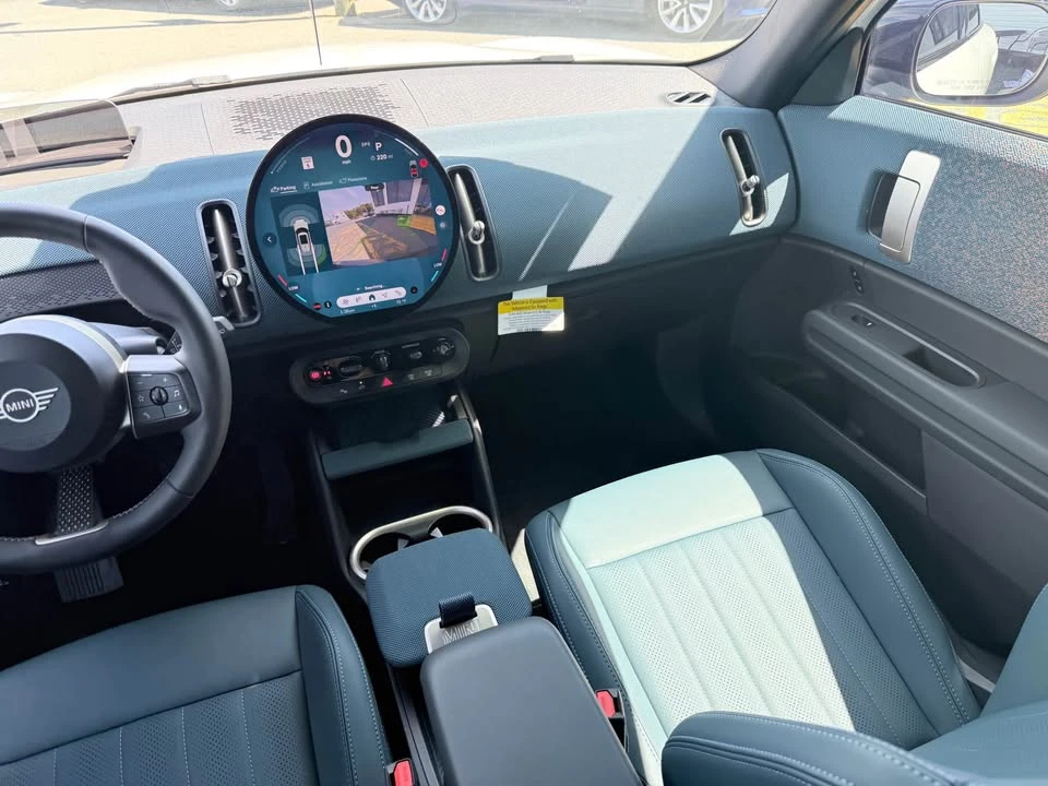 2025 Mini Countryman 3rd Gen - Image 18 of 19