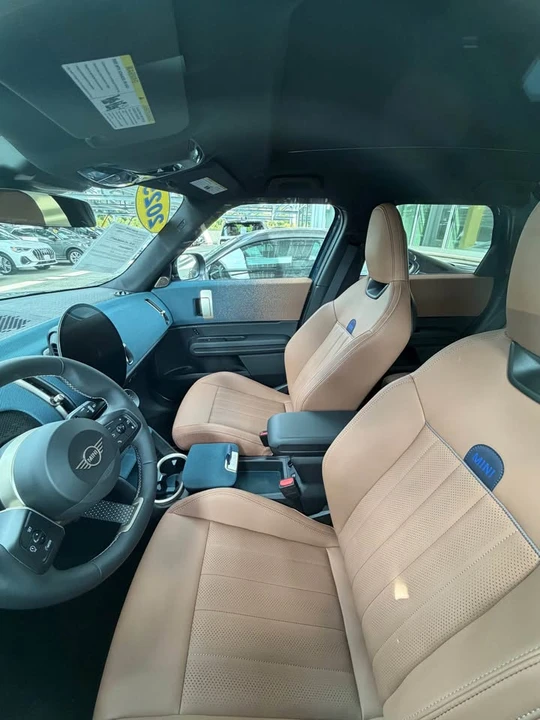 2025 Mini Countryman 3rd Gen - Image 6 of 9
