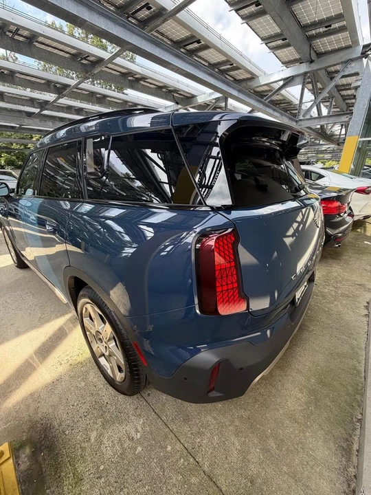 2025 Mini Countryman 3rd Gen - Image 7 of 9