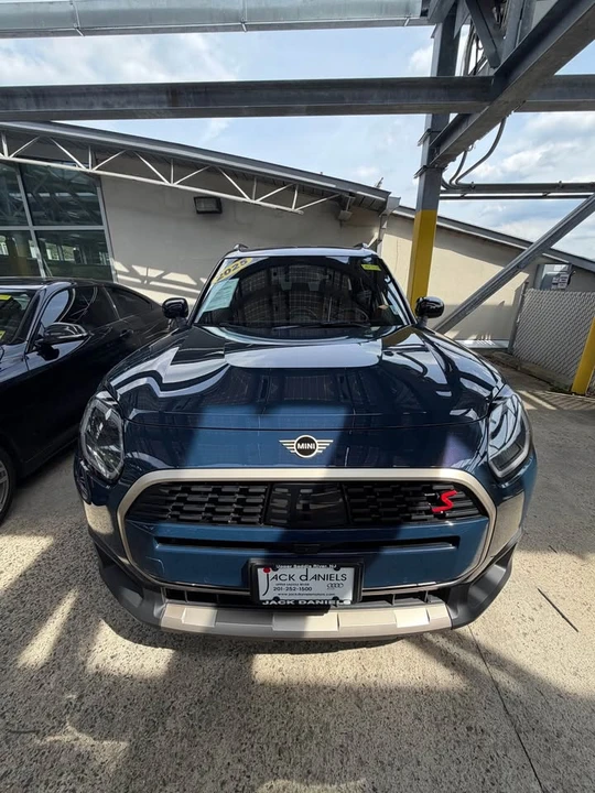 2025 Mini Countryman 3rd Gen - Image 2 of 9