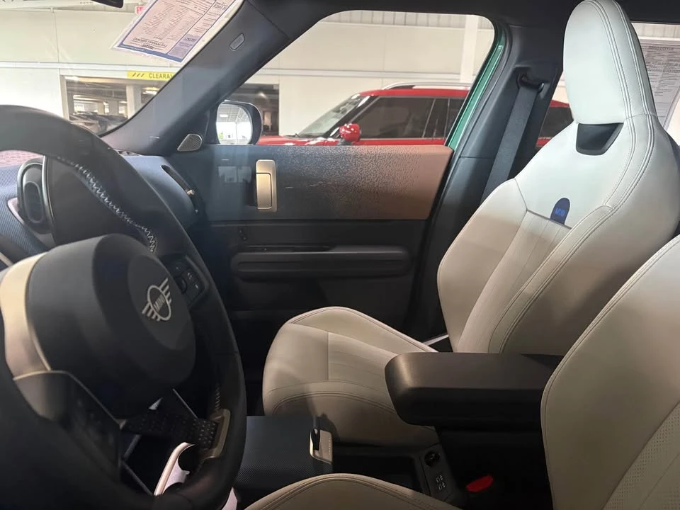 2025 Mini Countryman 3rd Gen - Image 5 of 9