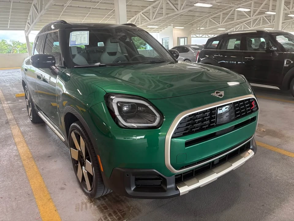 2025 Mini Countryman 3rd Gen - Image 2 of 9