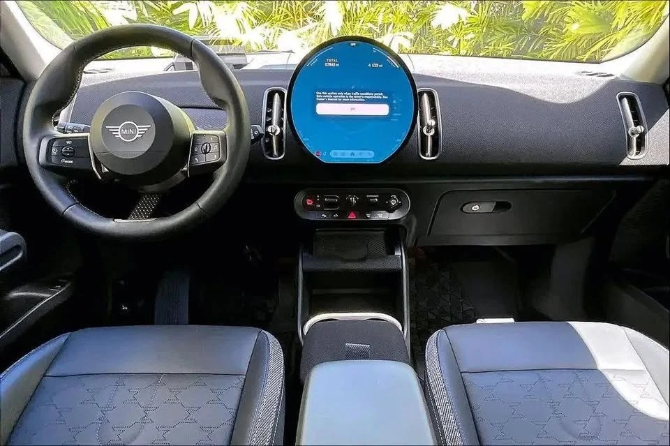 2025 Mini Countryman 3rd Gen - Image 10 of 19