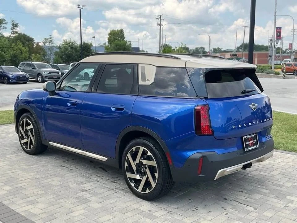 2025 Mini Countryman 3rd Gen - Image 2 of 5