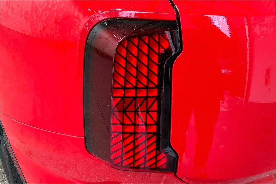 2025 Mini Countryman 3rd Gen - Image 18 of 19