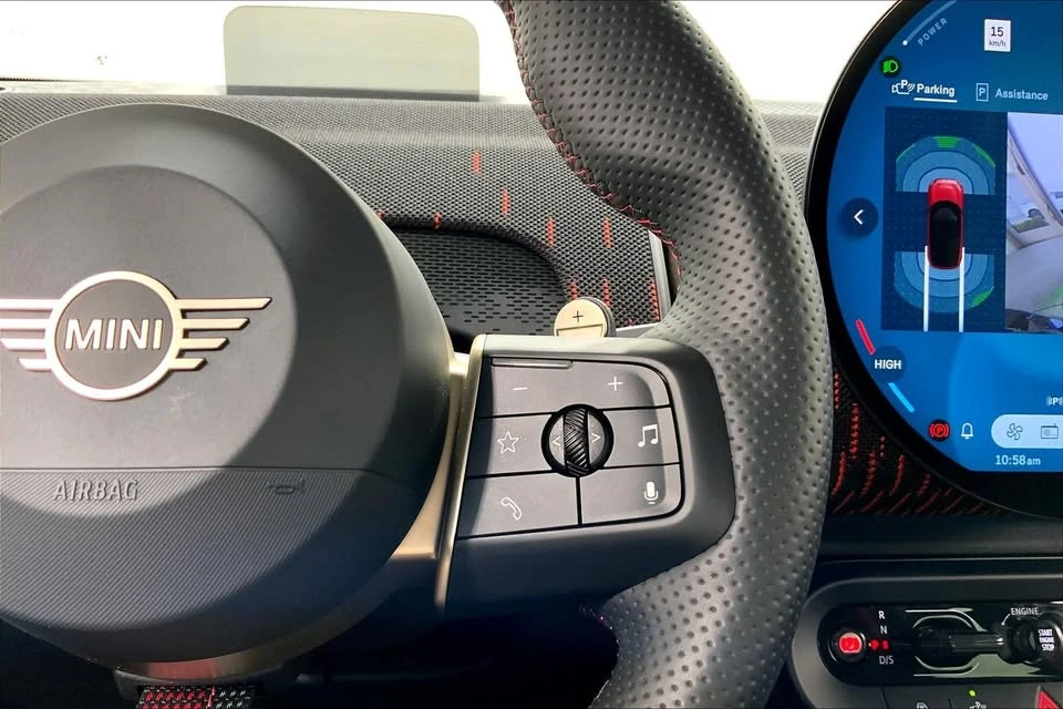 2025 Mini Countryman 3rd Gen - Image 15 of 19