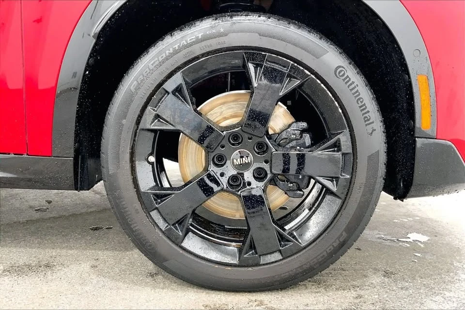 2025 Mini Countryman 3rd Gen - Image 13 of 19