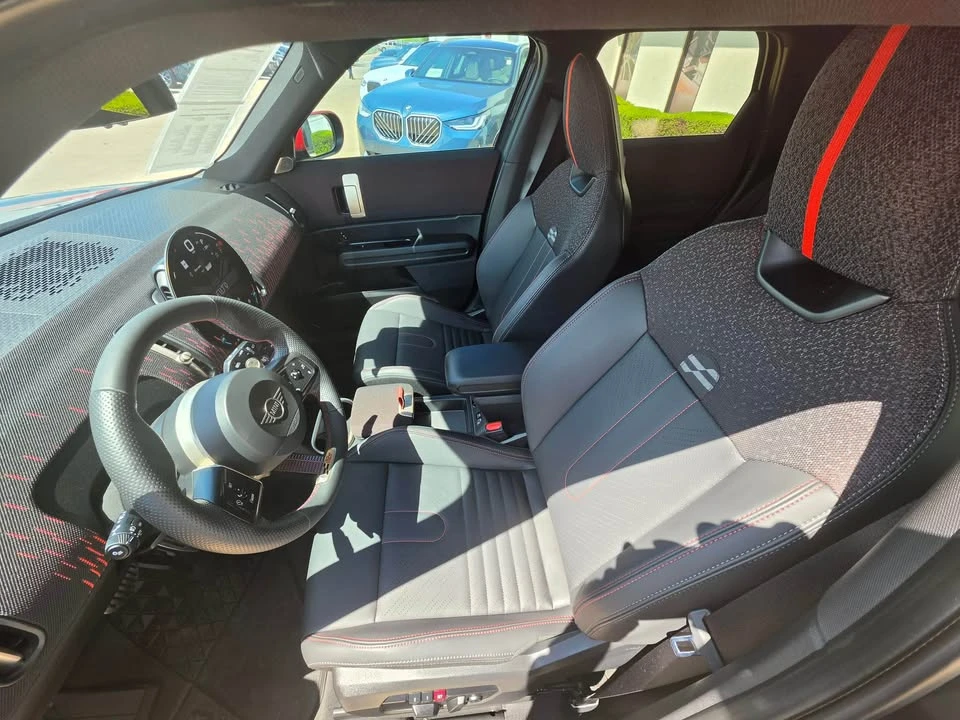 2025 Mini Countryman 3rd Gen - Image 8 of 16