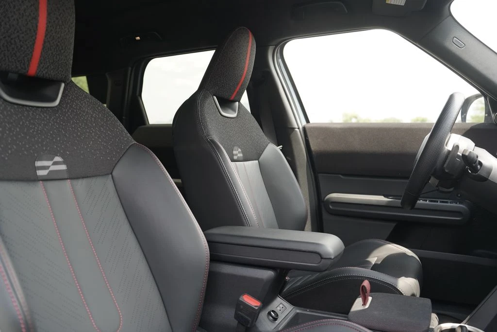 2025 Mini Countryman 3rd Gen - Image 14 of 15
