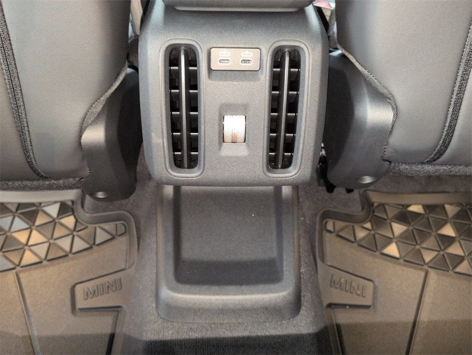 2025 Mini Countryman 3rd Gen - Image 10 of 12
