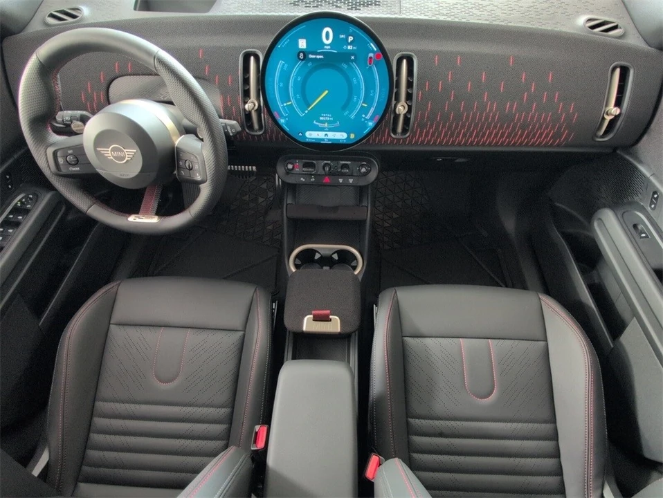 2025 Mini Countryman 3rd Gen - Image 9 of 12
