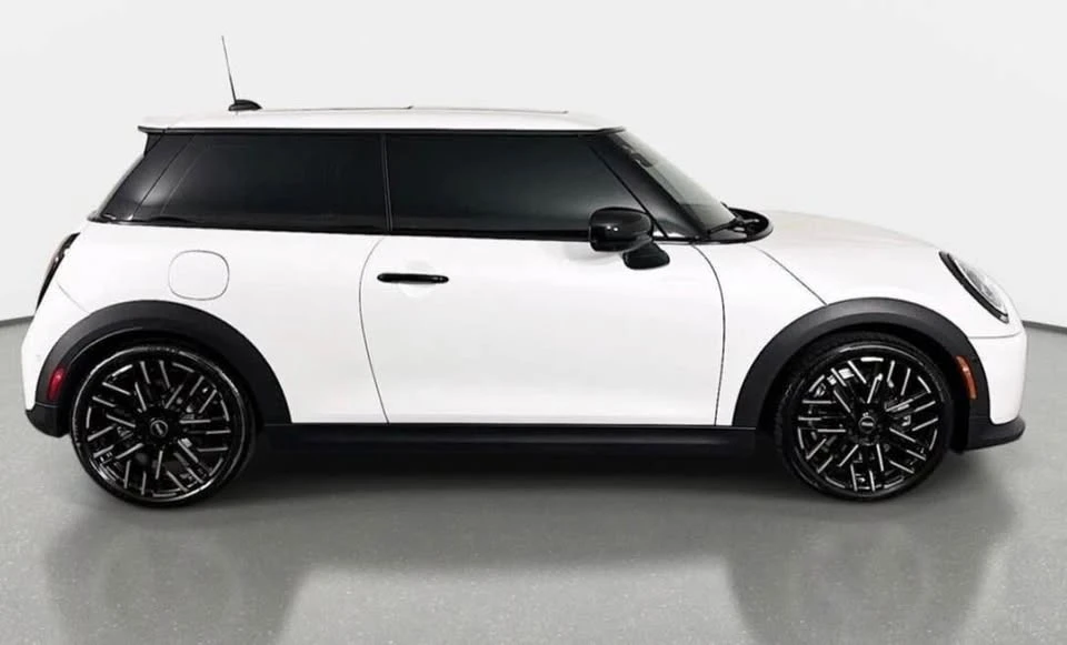 2025 Mini Mini 4th Gen - Image 4 of 16