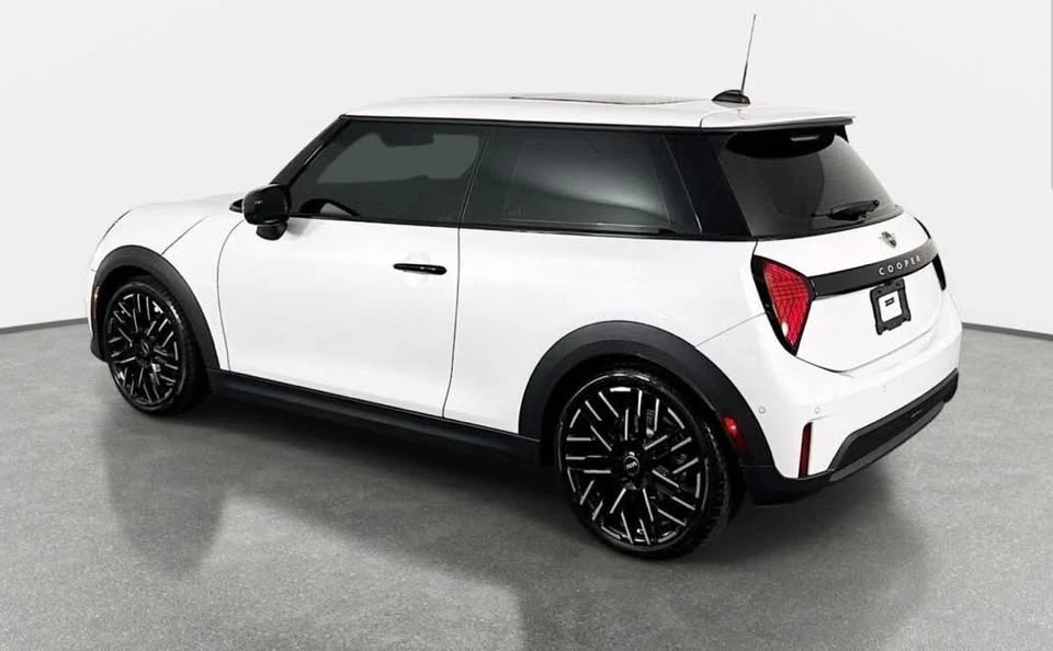 2025 Mini Mini 4th Gen - Image 6 of 16