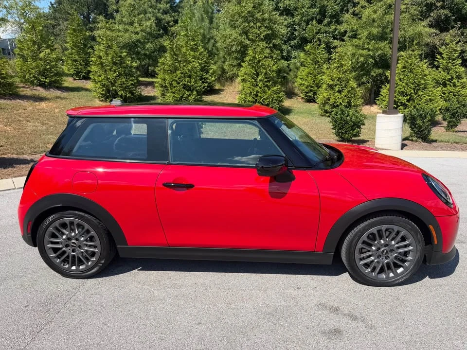 2025 Mini Mini 4th Gen - Image 4 of 9