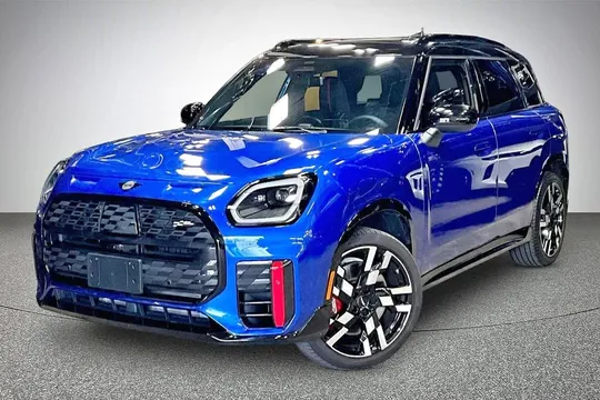 2025 MINI JCW Countryman