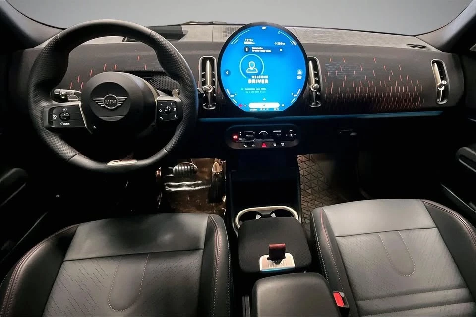 2025 Mini Countryman 3rd Gen - Image 8 of 12