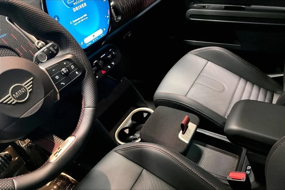 2025 Mini Countryman 3rd Gen - Image 10 of 12