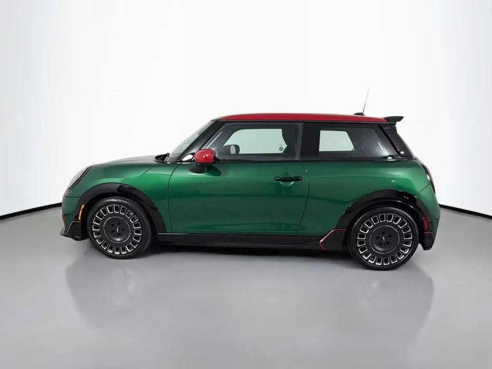 2025 Mini Mini 4th Gen - Image 8 of 20