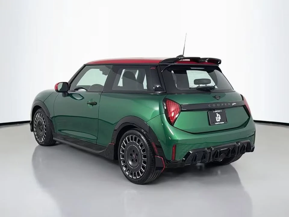 2025 Mini Mini 4th Gen - Image 7 of 20