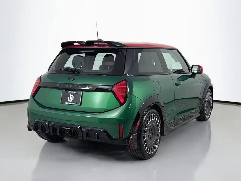 2025 Mini Mini 4th Gen - Image 5 of 20