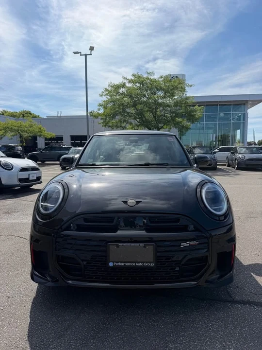 2025 Mini Mini 4th Gen - Image 2 of 12
