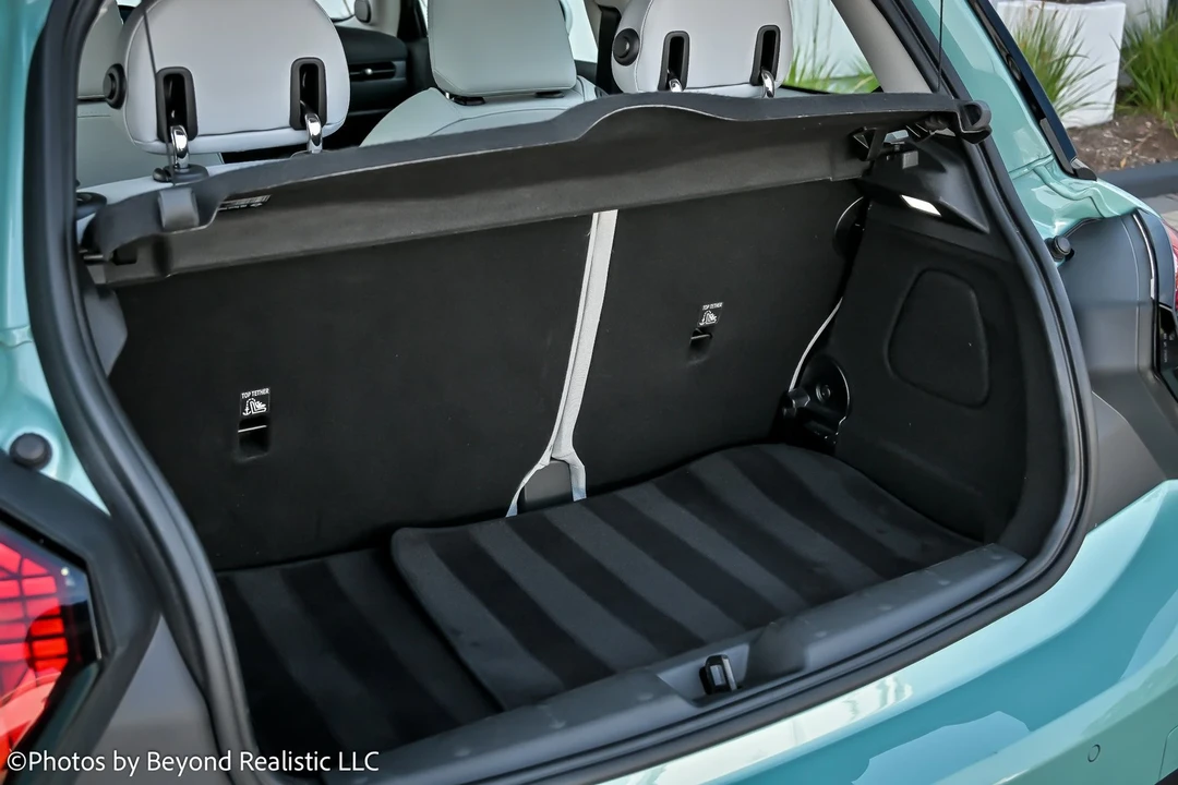 2025 Mini Mini Cooper S 3rd Gen - Image 16 of 21