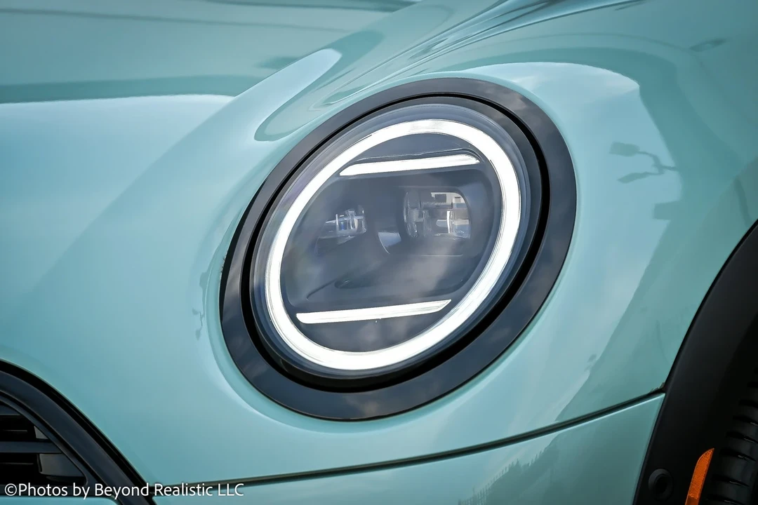 2025 Mini Mini Cooper S 3rd Gen - Image 12 of 21